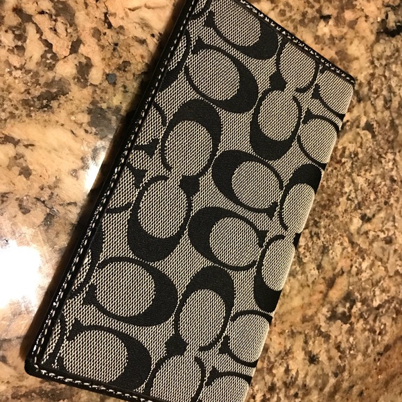 💯 Authentic Coach Check cover - Picture 2 of 3